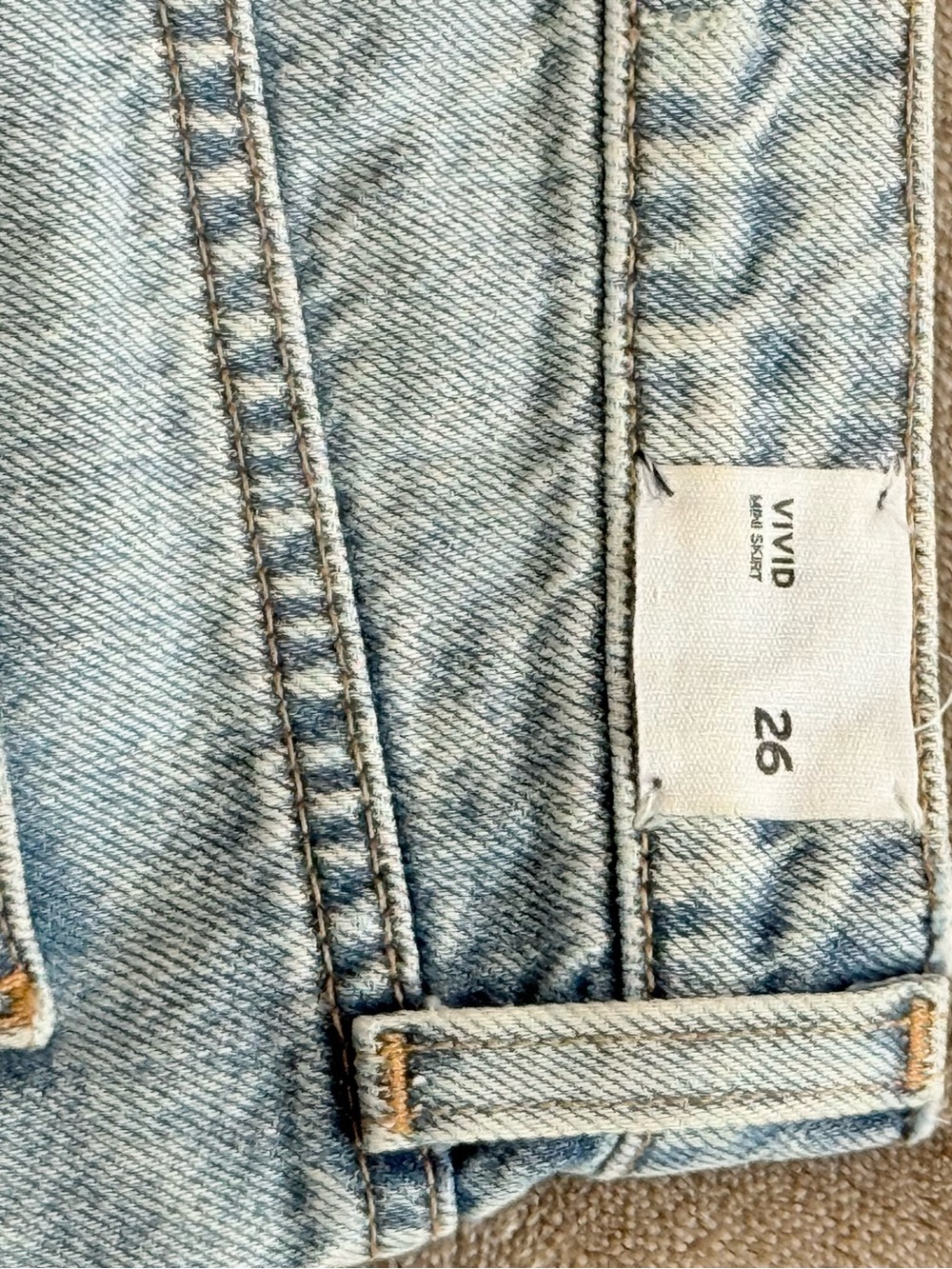 Hudson Denim skirt, blue color, shattered size 26 - Picture 4 of 11